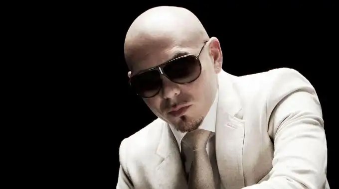 Pitbull encenderá el Tecate Emblema 2025: ¡dale ritmo al segundo día del&nbsp;festival!