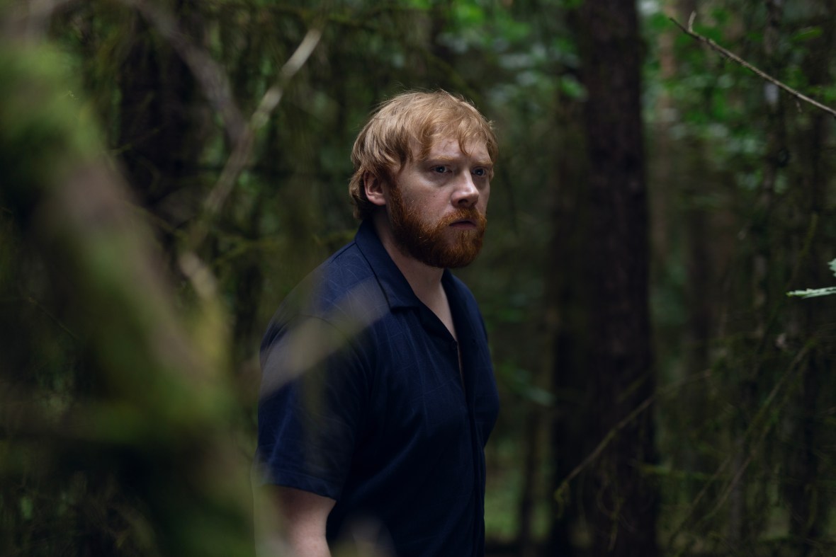 Rupert Grint se aleja de la magia y se adentra en la oscuridad con ‘Engendro’