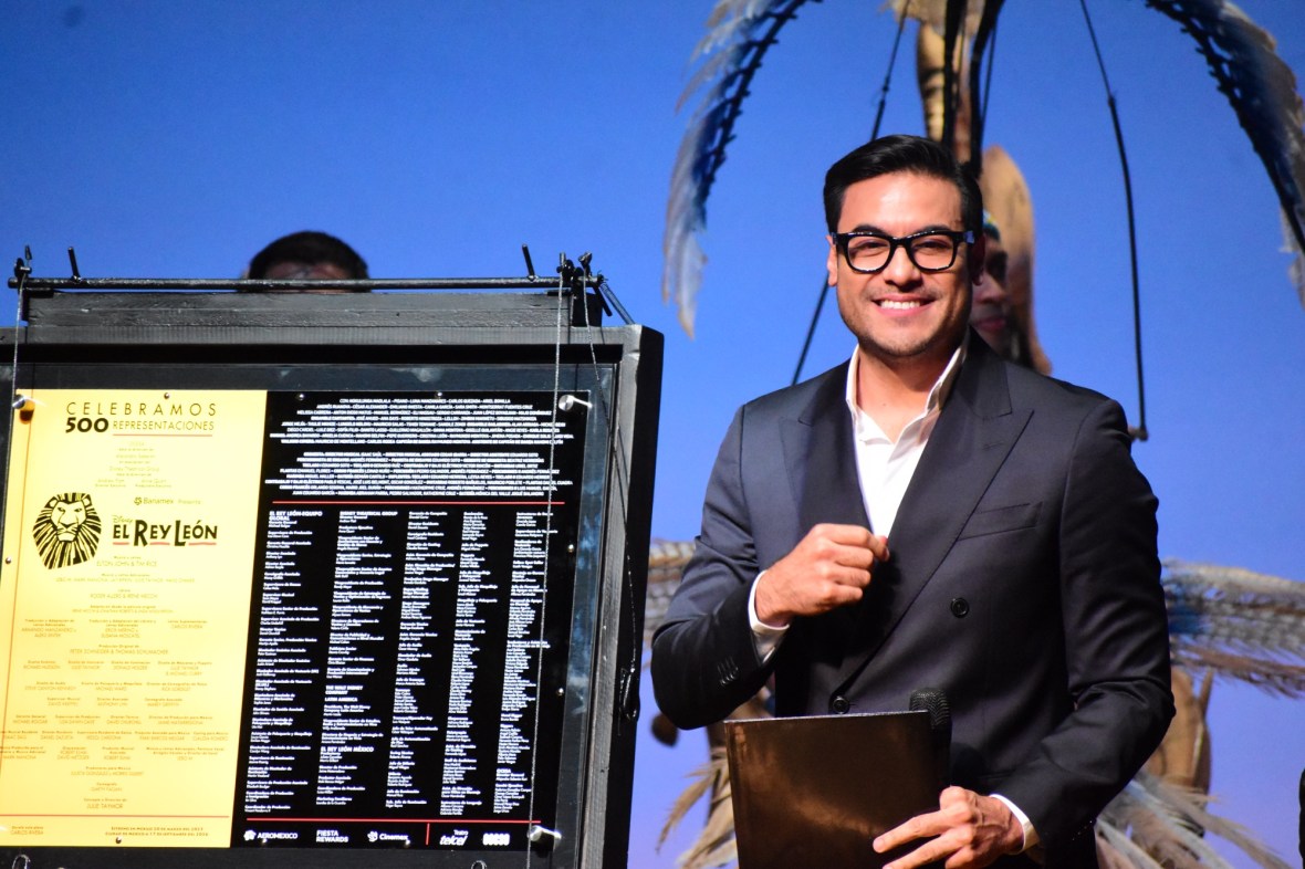 Carlos Rivera celebra 500 representaciones de El Rey León